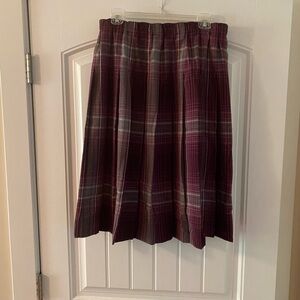 Pleated, plaid skirt